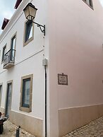 Charming old town apartment Cascais