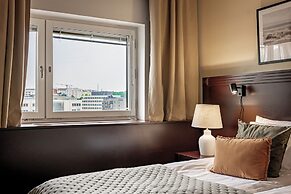 Solna Park & Hotel