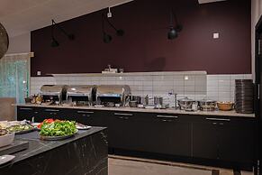 Solna Park & Hotel