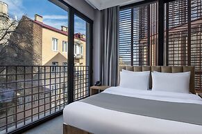 BARNOVI BOUTIQUE HOTEL