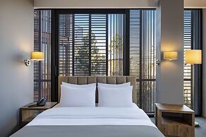 BARNOVI BOUTIQUE HOTEL