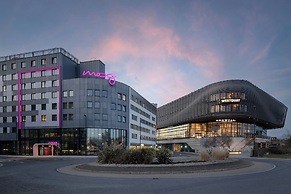 Moxy Southampton