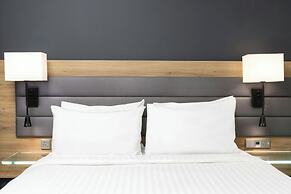 Moxy Southampton