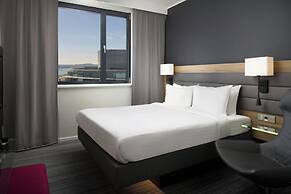 Moxy Southampton