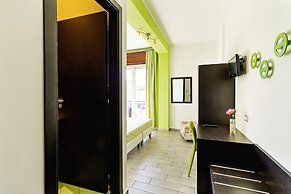 Seaview Terrace Sunny Apartment