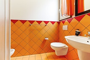 Seaview Terrace Sunny Apartment