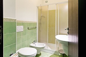 Seaview Terrace Sunny Apartment