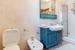 Fontana Vecchia Seaview Apartment 