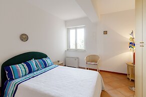 Fontana Vecchia Seaview Apartment 