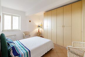 Fontana Vecchia Seaview Apartment 