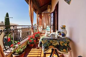 Taormina Vintage Loft 