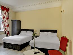 Empire Hotel
