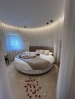 Les Dépendances de Chapeau Cornu