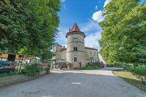 Les Dépendances de Chapeau Cornu