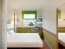 ibis budget Warszawa West Station