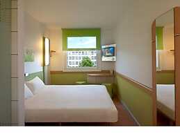 ibis budget Warszawa West Station