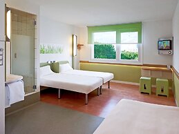 ibis budget Warszawa West Station