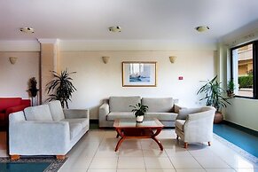 Alkionides Seaside Apartments