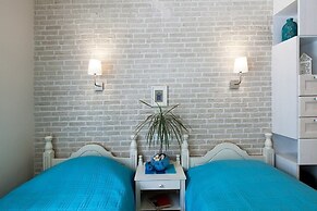 Alkionides Seaside Apartments