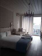 Alkionides Seaside Apartments