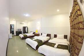 SKY Residence - 50m to Museum and Riverside