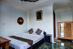 SKY Residence - 50m to Museum and Riverside