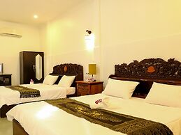 SKY Residence - 50m to Museum and Riverside