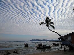 Kohmook Seaview Bungalow