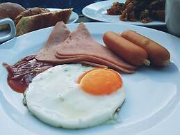 Kohmook Seaview Bungalow