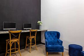 TRYP by Wyndham San Luis Potosi Hotel & Suites