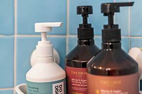 Studios On 25th by BCA Furnished Apts