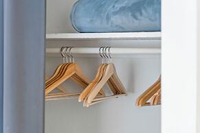 Studios On 25th by BCA Furnished Apts