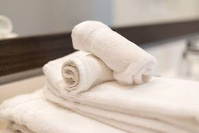 Spectacular Apartments by BCA Furnished Apts