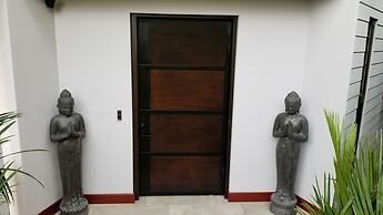 Tulemar Luxury Vacations