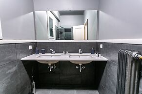 Acropolis Urban Apartments