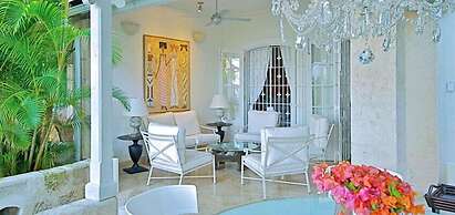 Emerald Beach 4 - Villa Plumbago