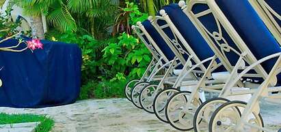 Emerald Beach 4 - Villa Plumbago