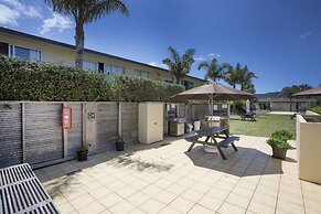 Palm Pacific Resort and Motel