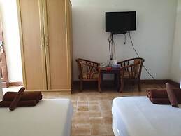 African Village Hotel