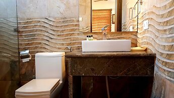 Hotel Shivani International