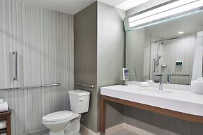 Courtyard by Marriott Baltimore Downtown/McHenry Row