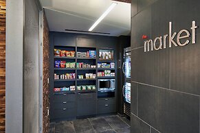 Courtyard by Marriott Baltimore Downtown/McHenry Row