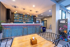 Kana Triple L Hotel