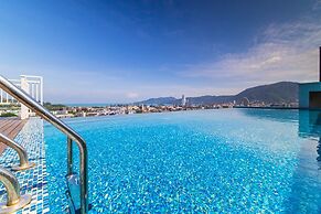 Kana Triple L Hotel