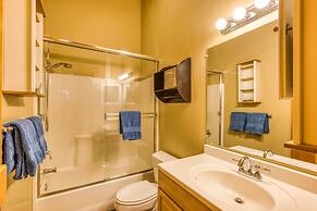 Bear Meadows Lodge - Hot Tub - Tahoe Donner 6 Bedroom Home by RedAwnin