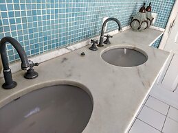 Vintage Pousada Hostel