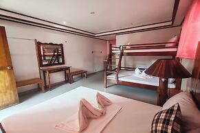 Summer Homes Beach Resort and Cottages Palawan