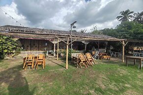 Summer Homes Beach Resort and Cottages Palawan