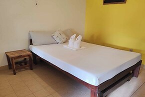 Summer Homes Beach Resort and Cottages Palawan