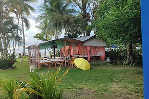 Summer Homes Beach Resort and Cottages Palawan
